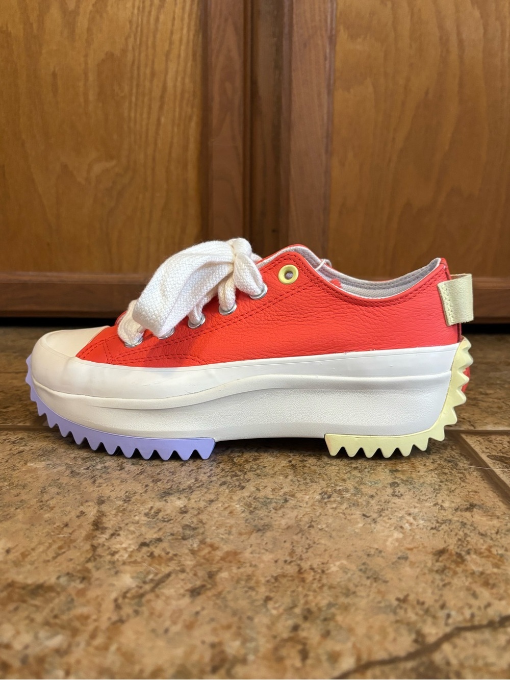 NWT Converse Run Star Hike Platform Color Pop Leather shoes sz 5M/6.5W